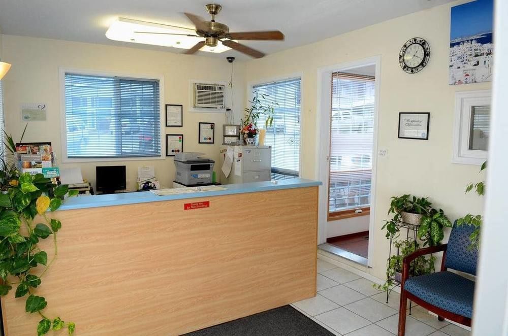 Kings Motor Inn カムループス エクステリア 写真
